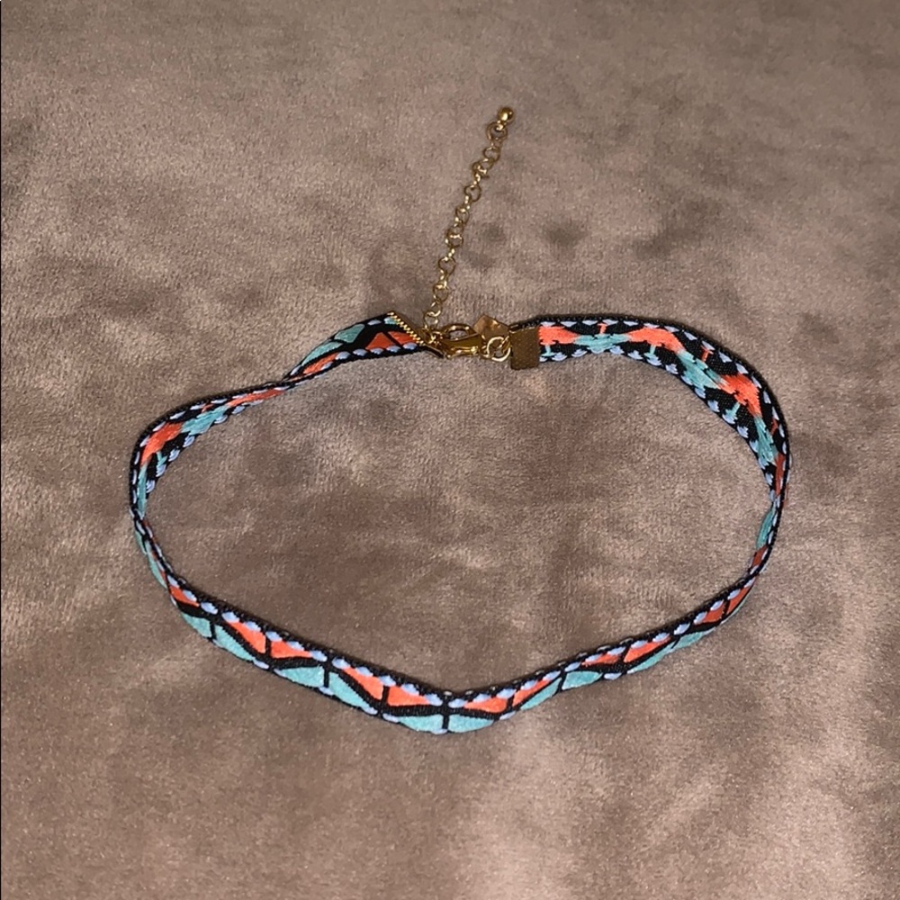 teal/orange pattern choker